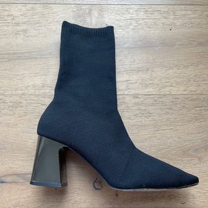 Zara High heel ankle boots size 38 (7.5 us)